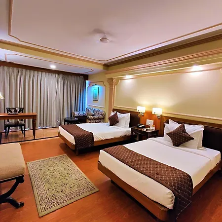 Hotel Tuli Interational-3